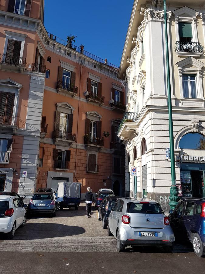 Napoli Lungomare Caracciolo Mon Amour Экстерьер фото